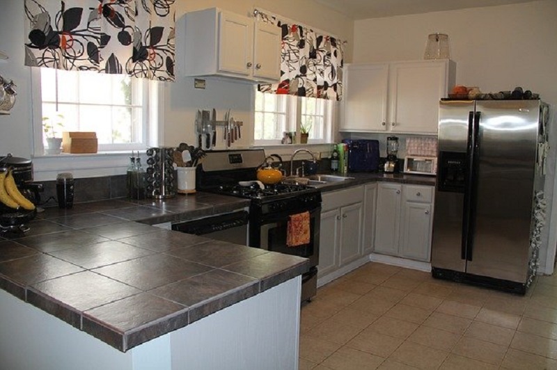 Open kitchen