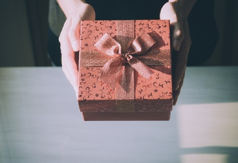 The Psychological Satisfaction Of Giving Gifts