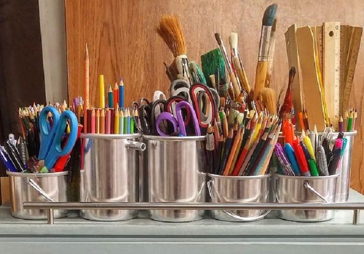 Art supplies